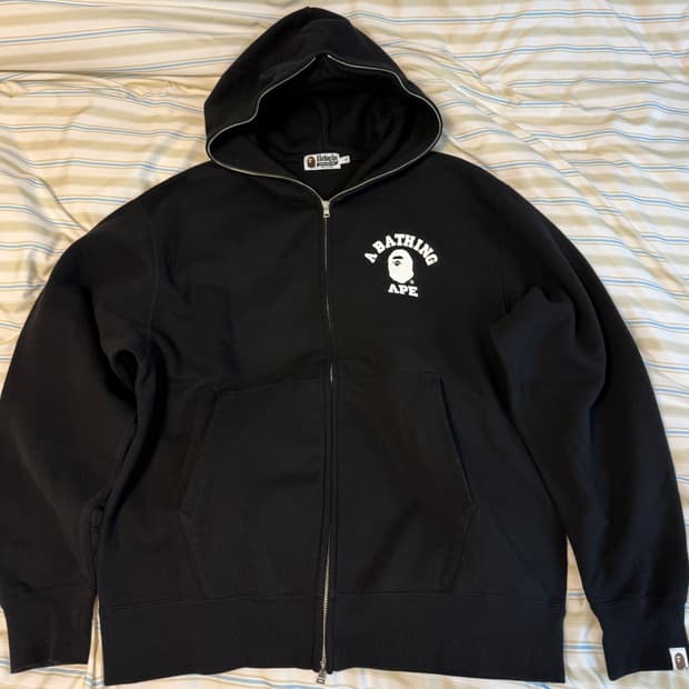 베이프(BAPE) 칼리지 로고 후드집업 블랙 XL