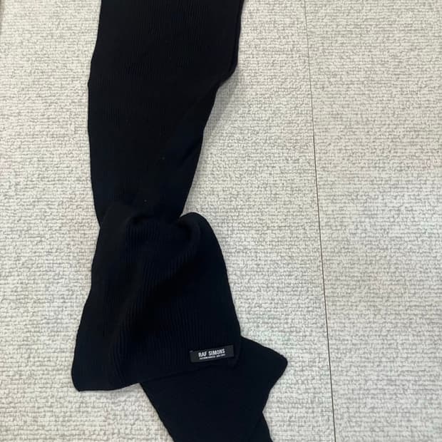 Raf simons 02fw 블랙 스툴 목도리