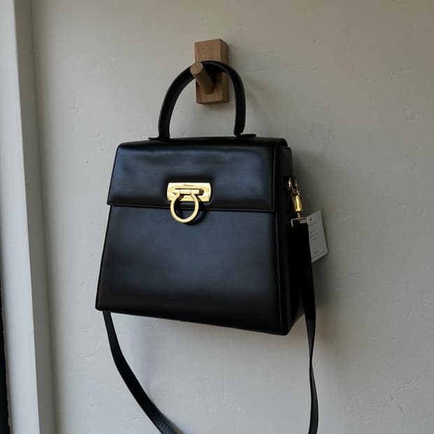 16557 - 페레가모 간치니 켈리 탑 핸들백