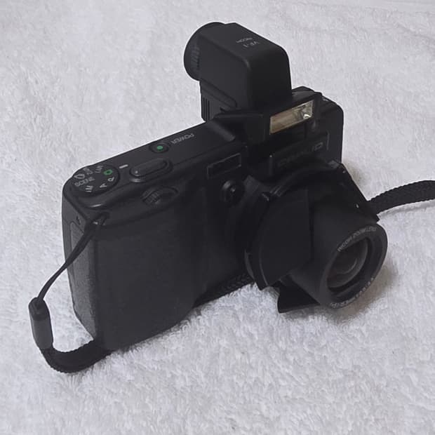 RICOH 리코 디지털카메라 gx100 capilio 팝니다.