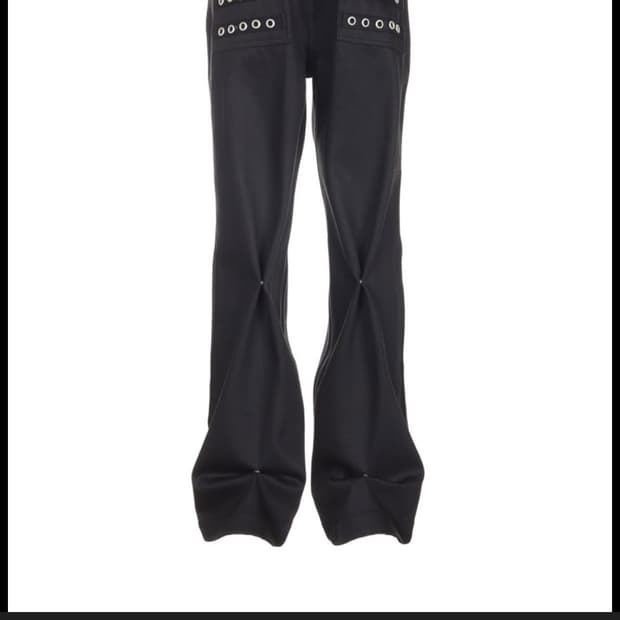 비엑세스 아일렛 팬츠 2사이즈 미개봉 새제품