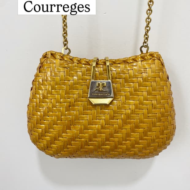 Courreges 라탄 크로스백