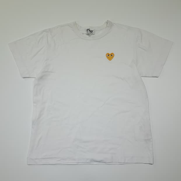 CK115 L 꼼데가르송 일본판 골드하트 화이트 티셔츠 반팔