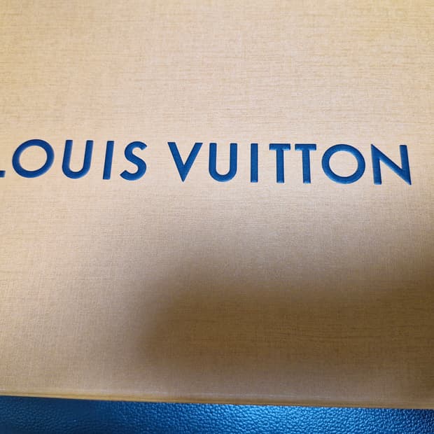 루이비통 모노그램 장지갑&크로스백도 가능 정품