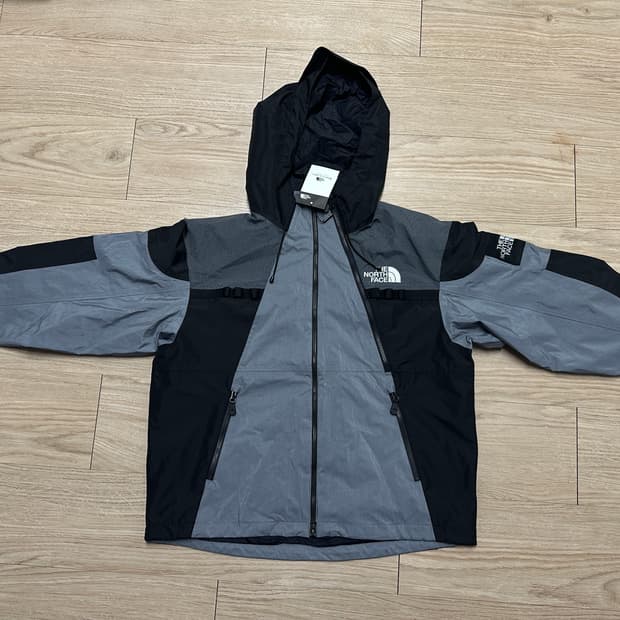 노스페이스 라인엑스 LINE-X 그레이 바람막이 95 (M) 