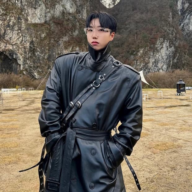 인스턴트펑크 리얼레더 트렌치코트