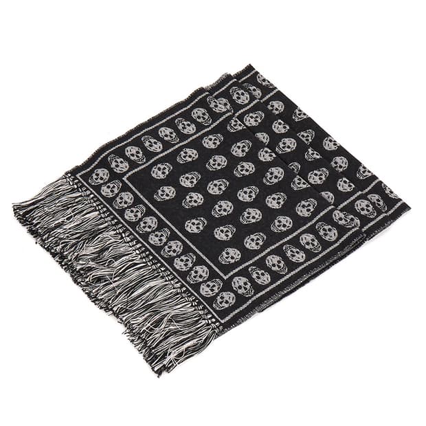 알렉산더 맥퀸Alexander McQueen 스컬 패턴 스카프