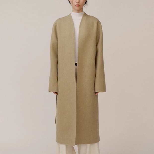 (새상품)킨더살몬 노카라 핸드메이드 코트