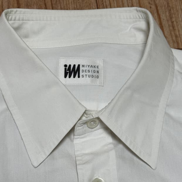 이세이미야케 셔츠
