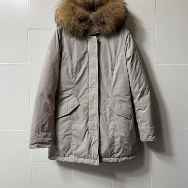 울리치 여성 패딩