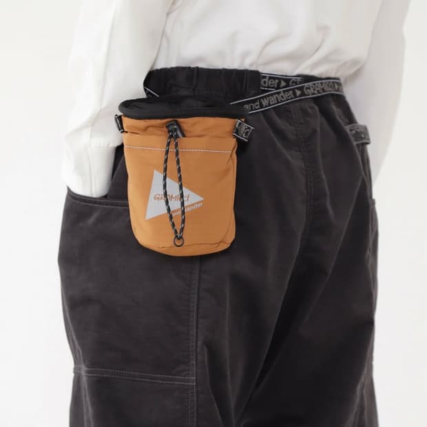 그라미치 X 앤드원더 패디드 초크 파우치 오렌지(✨새상품)