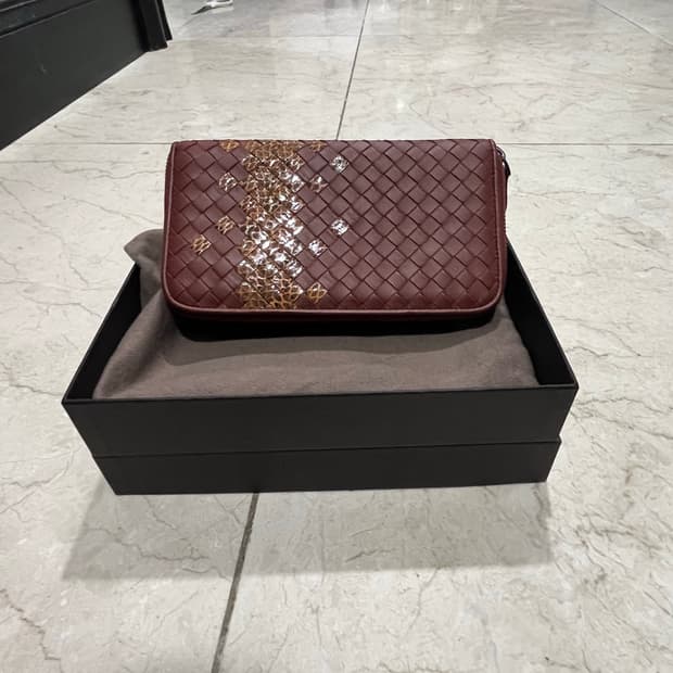 보태가베네타 장지갑 