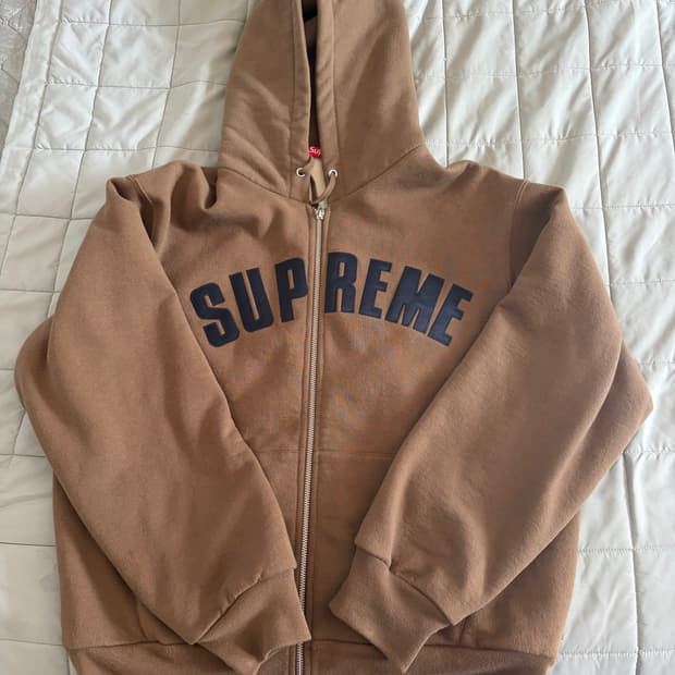 슈프림 아크써멀 25fw (개급처)