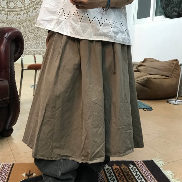 여성 코튼 밴딩 핀턱 스커트 