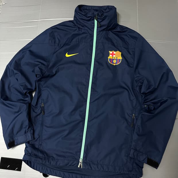 나이키 바르셀로나 바람막이 자켓 네이비 S