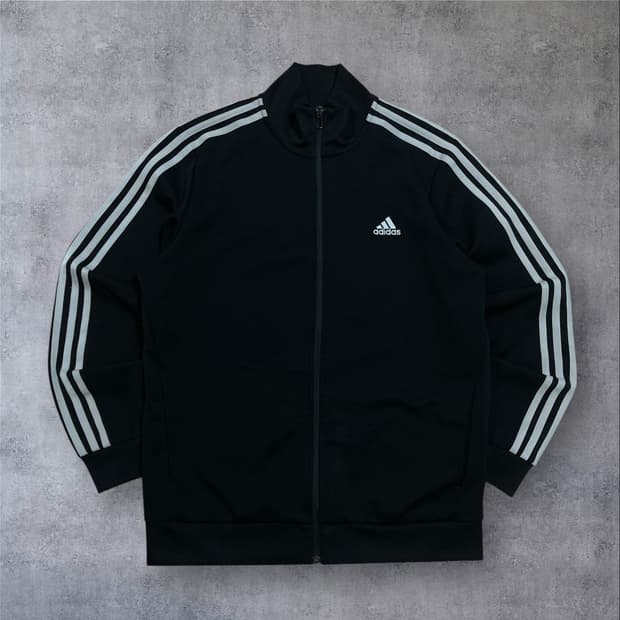 아디다스 스몰 로고 사이드 라인 블랙 트랙탑