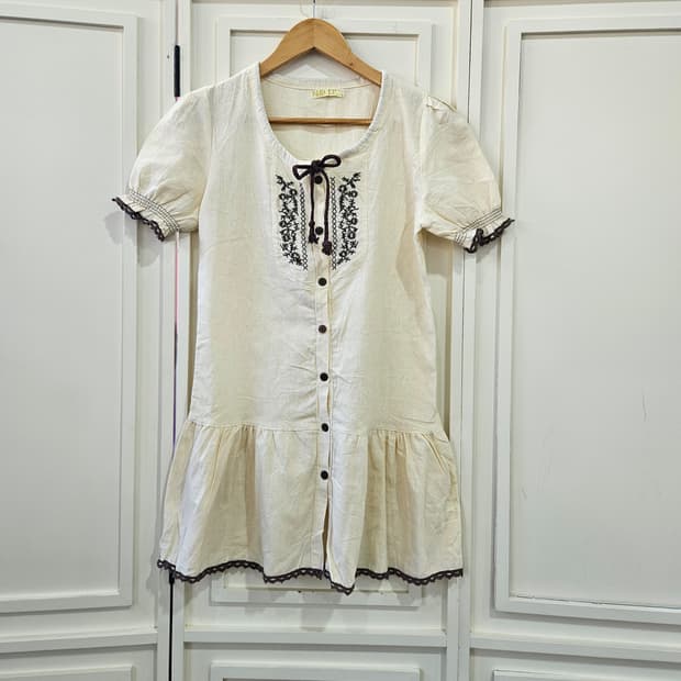 자수 린넨 모리걸 원피스