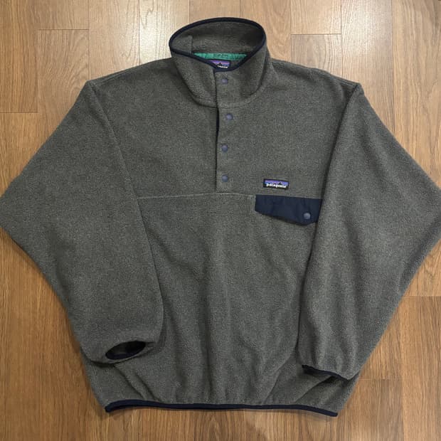 파타고니아 헤비웨이트 신칠라 니켈 네이비 M사이즈