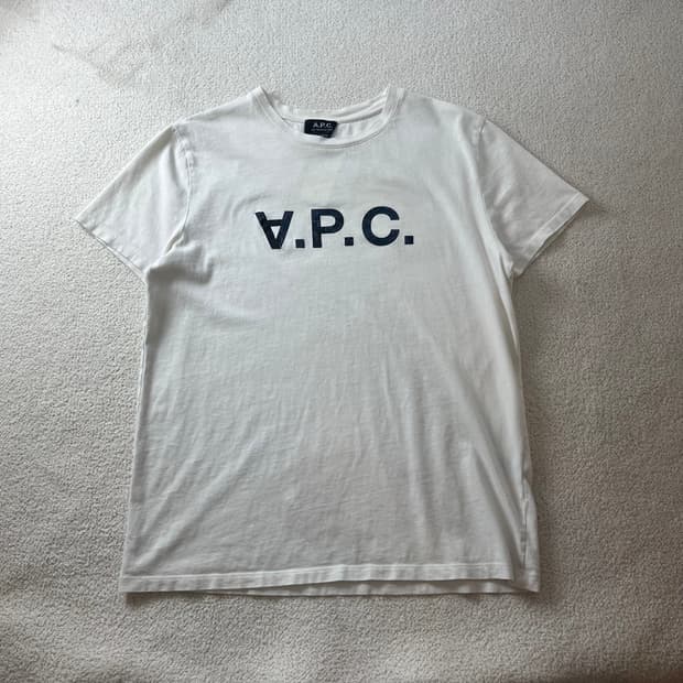 95 APC 아페쎄 빅로고 반팔 티셔츠