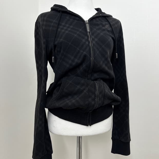 버버리 블루라벨 노바체크 후드집업