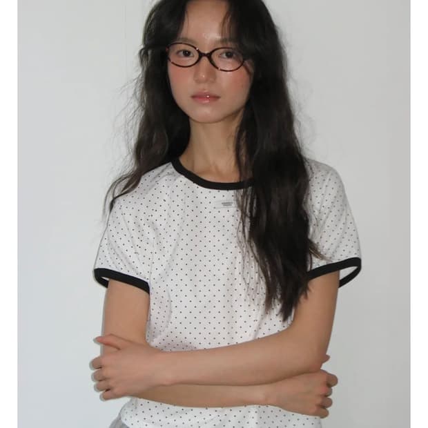론론 DOT RINGER PUFF T SHIRT