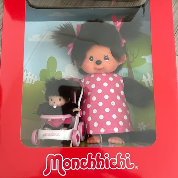엄마와 아기 유모차 몬치치