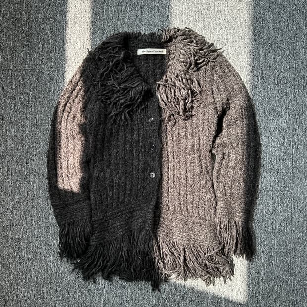 더오픈프로덕트 차콜 프린지 디테일 가디건