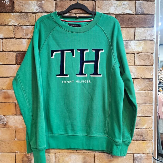 타미힐피거 맨투맨  그린
