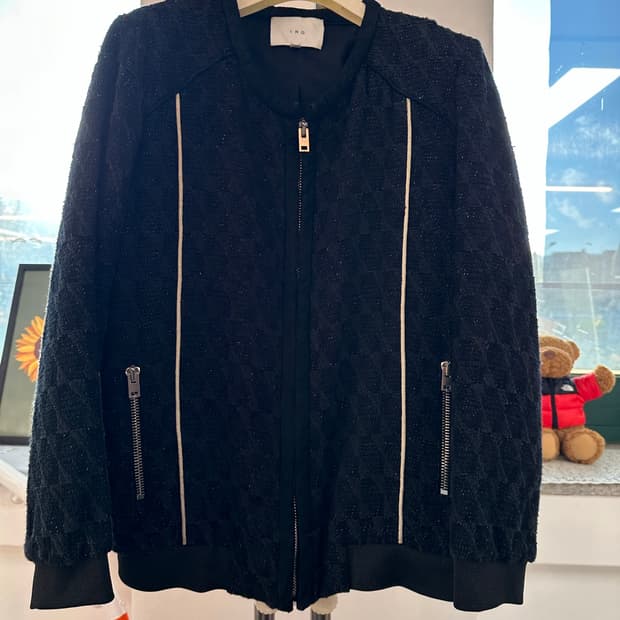 IRO 트위드 블랙 자켓 36사이즈