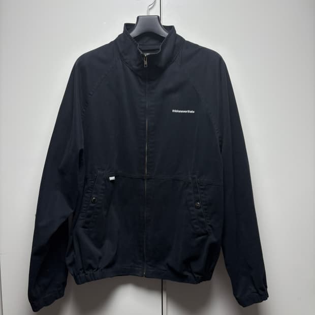 디스이즈네버댓 자켓