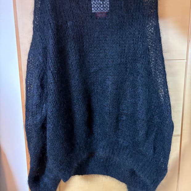 (새제품) 간류 모헤어 그래피티 니트