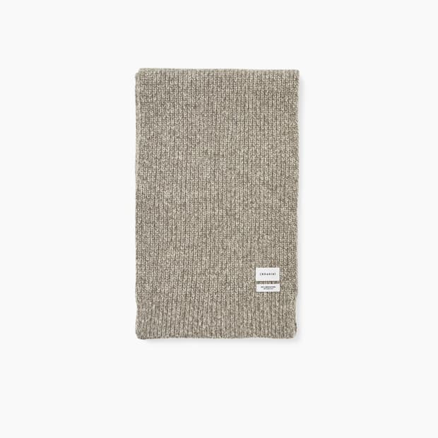 카키스 울 목도리 