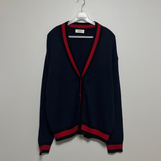 스튜디오 톰보이 니트 가디건