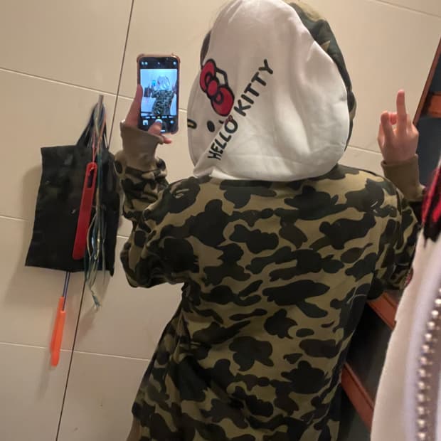 키티 베이프후드집업