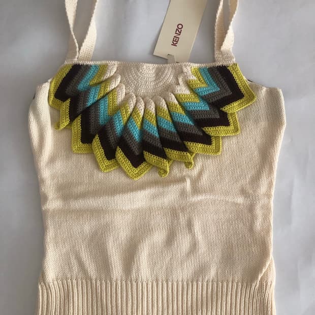 겐조(KENZO) 민소매 크로셰 니트