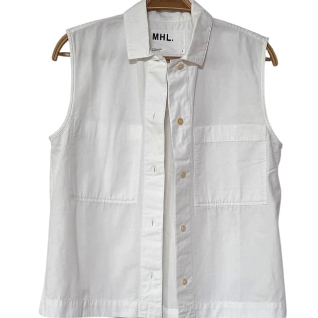Margaret Howell 화이트 슬리브리스 셔츠 (1 size)