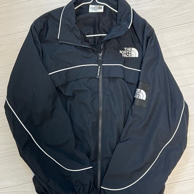 노스페이스 화이트라벨 킥플렉스 자켓 블랙 XS 판매합니다