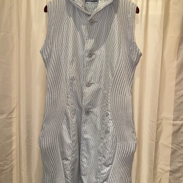 이세이 미야케 웨이브 패턴 플리츠 롱 베스트