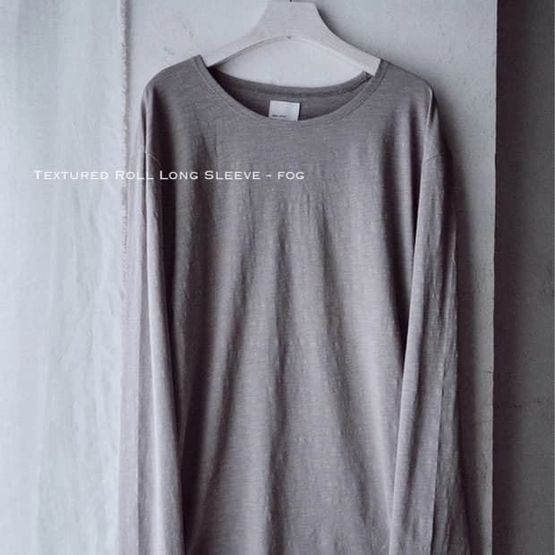 Mono prive Textured Roll Long Sleeve