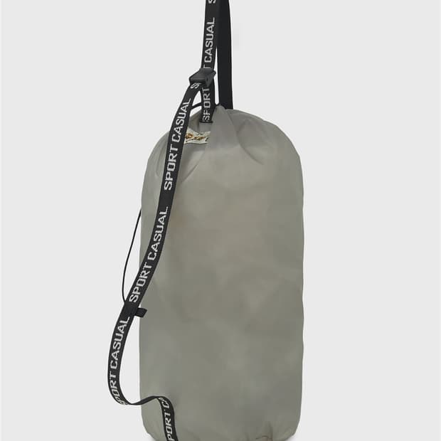 헤리티지플로스 나일론 스포츠백 실버
