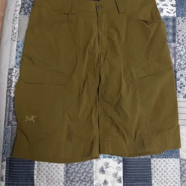 아크테릭스 나이론 하프팬츠     34