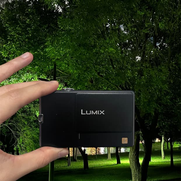 파나소닉 LUMIX FP-1 