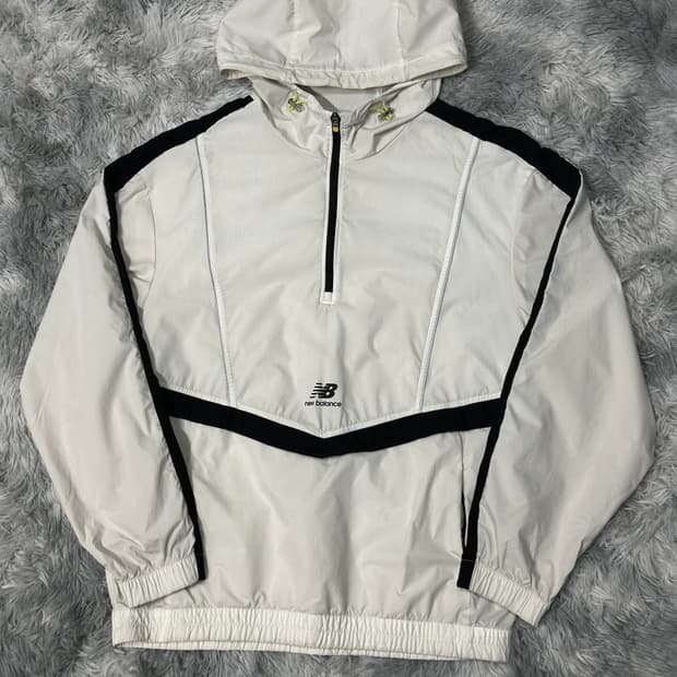 뉴발란스 우븐 후드 아노락