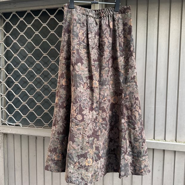 Vintage oriental floral skirt 