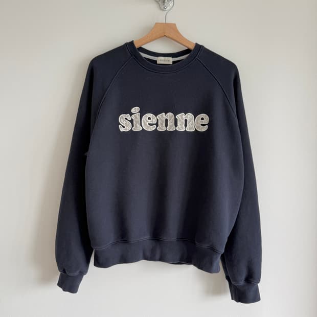 시엔느(sienne) 스웻 셔츠