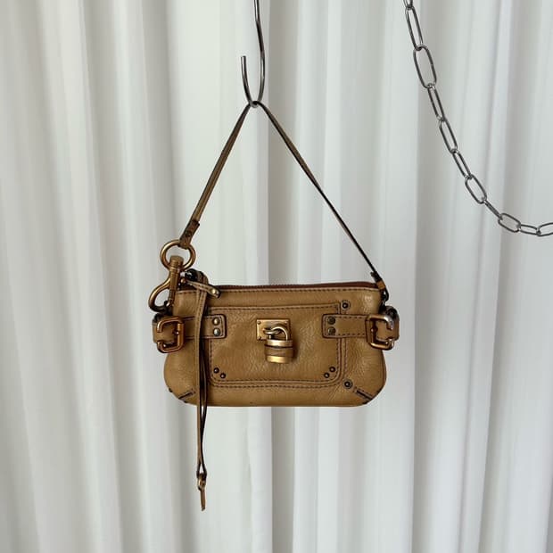 끌로에 패딩턴 미니 숄더백