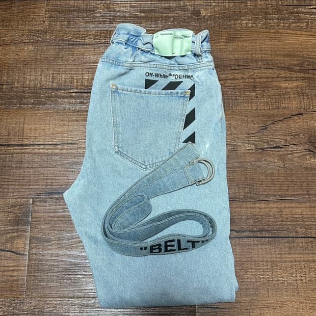 오프화이트 버질아플로 시즌 19ss 백로고 벨트 연청