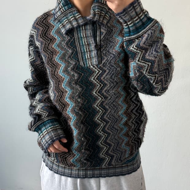 미쏘니 패턴 니트