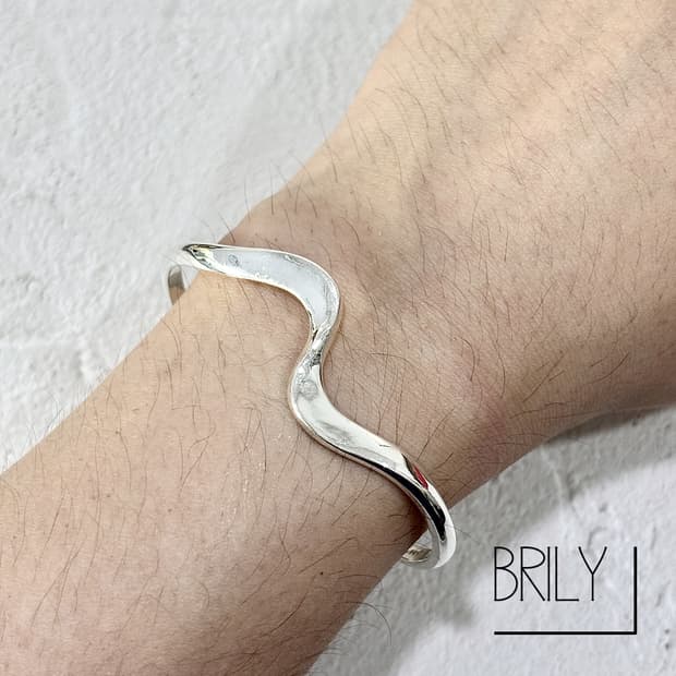 [Unisex] ROY 나노 웨이브 슬림 실버 오픈 뱅글 팔찌