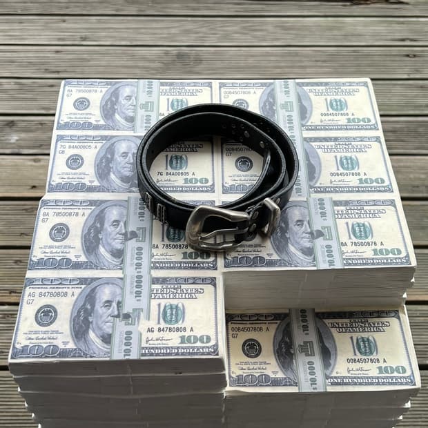 90's 이스탄테 베르사체 빈티지 스터드 레더 벨트